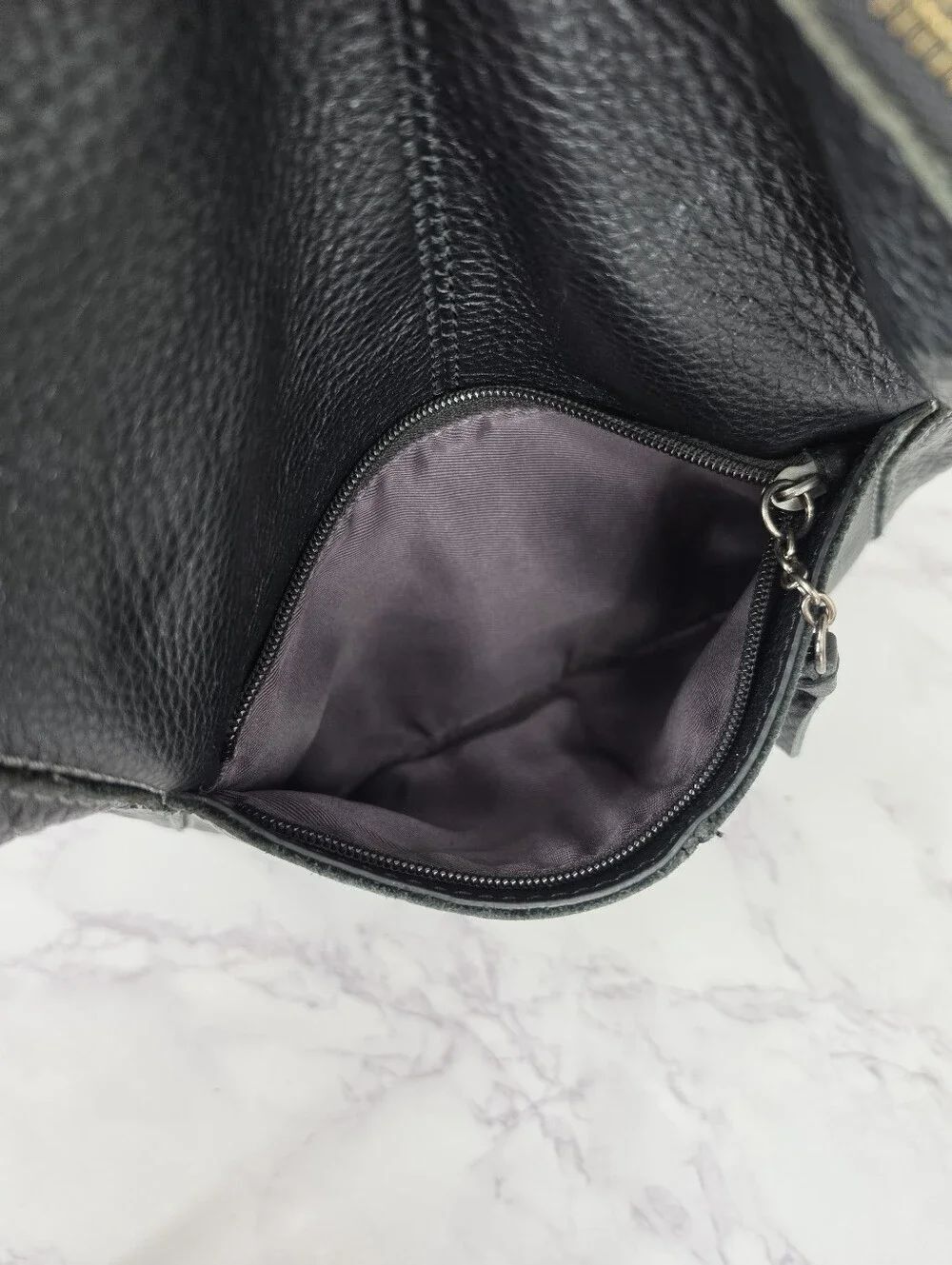 The Sak Lucia Black Pebbled Leather Crossbody Bag Purse Handbag - Picture 7 of 14